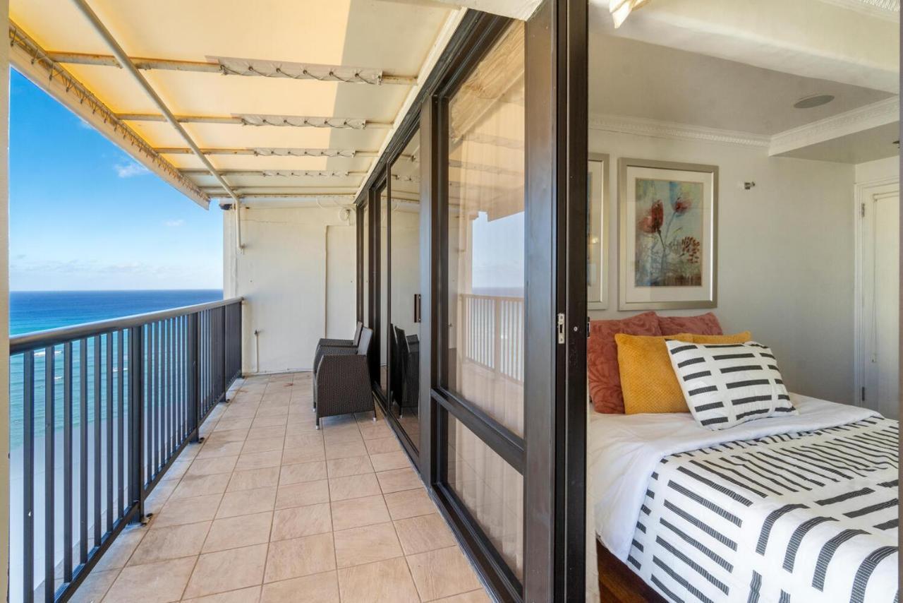Oceanview Penthouse Suite Гонолулу Экстерьер фото