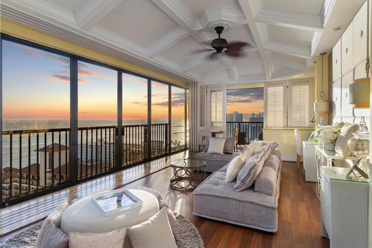 Oceanview Penthouse Suite Гонолулу Экстерьер фото